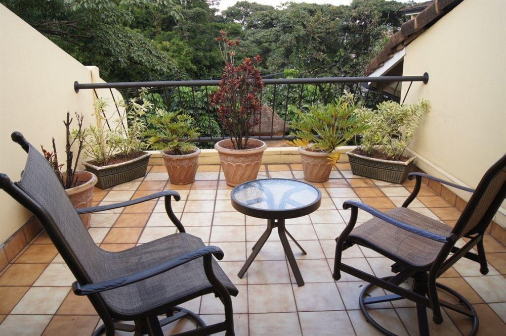 Apartotel & Suites Villas Del Rio San José Zewnętrze zdjęcie