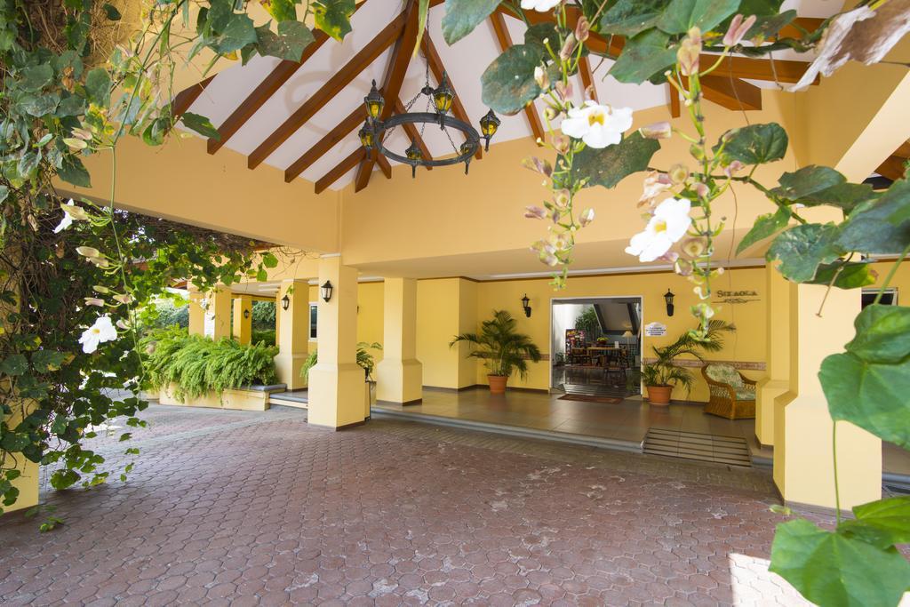 Apartotel & Suites Villas Del Rio San José Zewnętrze zdjęcie