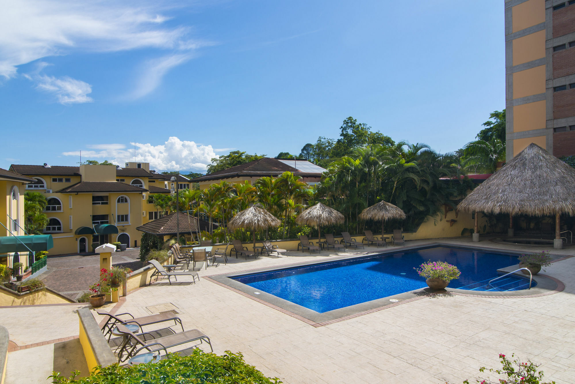 Apartotel & Suites Villas Del Rio San José Zewnętrze zdjęcie